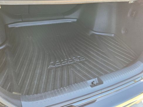 Used 2023 Honda Accord EX image 13