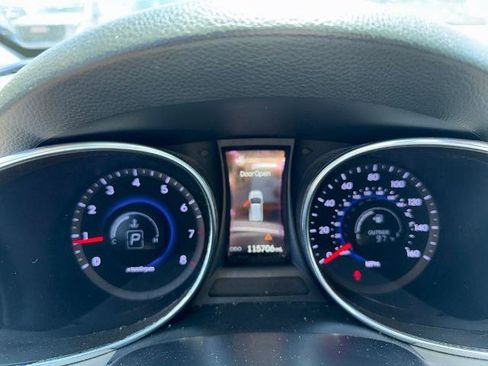 Used 2016 Hyundai Santa Fe Sport 2.0T w/ Option Group 05 FWD image 5