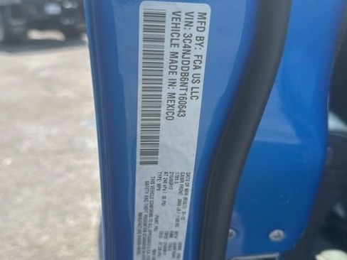 Used 2022 Jeep Compass Trailhawk w/ Sun and Sound Group image 35