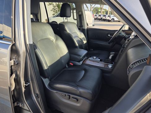 Used 2024 Nissan Armada SL w/ Captain's Chairs Package AWD/4WD image 18