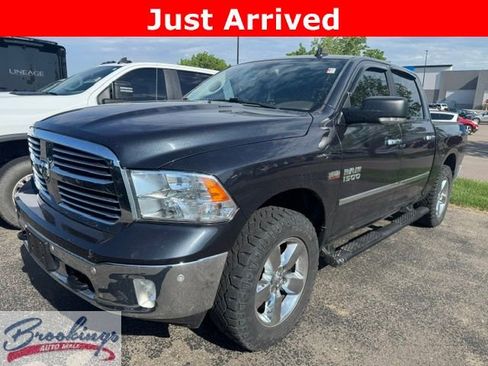 Used 2017 RAM 1500 Big Horn AWD/4WD image 1