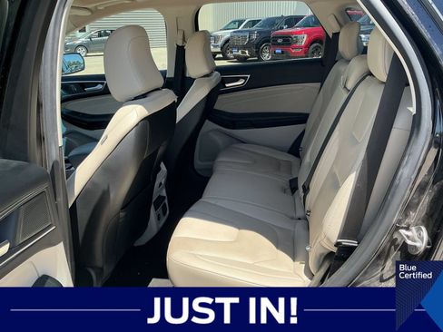 Certified 2022 Ford Edge Titanium w/ Equipment Group 301A AWD/4WD image 6