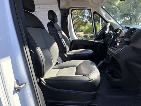 Used 2023 RAM ProMaster 2500 FWD image 33