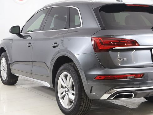 Used 2024 Audi Q5 2.0T Premium w/ Convenience Package image 24