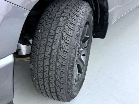 Used 2024 RAM 1500 Big Horn AWD/4WD image 24