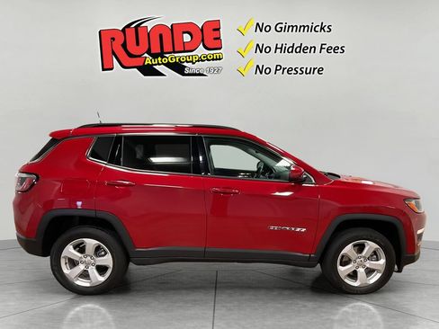 Used 2018 Jeep Compass Latitude w/ Popular Equipment Group AWD/4WD image 7