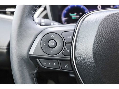 Used 2026 Toyota Corolla Cross XLE w/ Convenience Package image 15