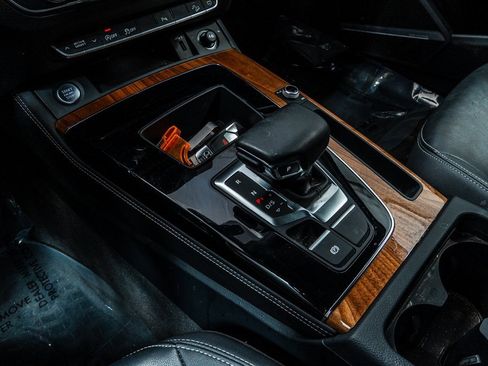 Used 2023 Audi Q5 2.0T Premium Plus w/ Premium Plus Package image 19