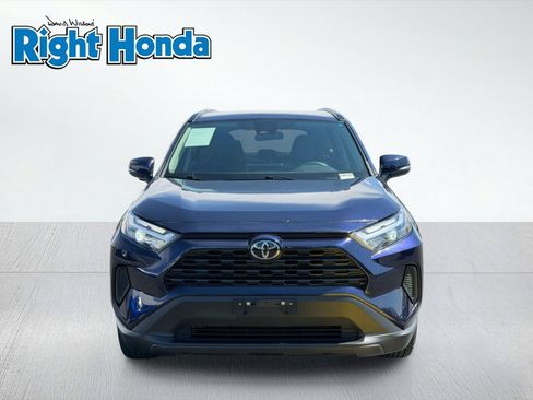 Used 2024 Toyota RAV4 XLE FWD image 5