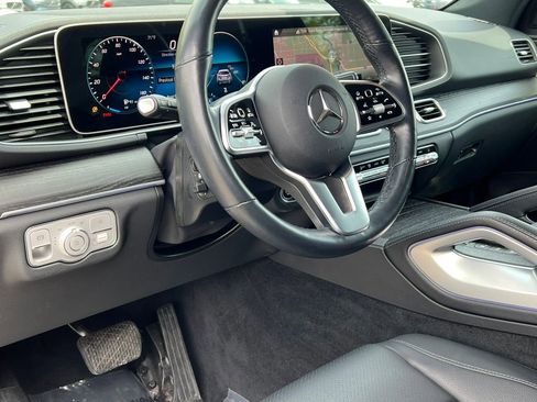 Used 2022 Mercedes-Benz GLE 350 4MATIC w/ AMG Line Exterior image 19