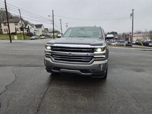 Used 2017 Chevrolet Silverado 1500 High Country image 4