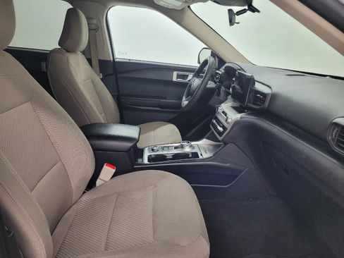 Used 2023 Ford Explorer 4WD image 21