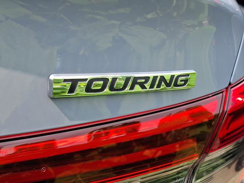 Used 2024 Honda Civic Touring image 33