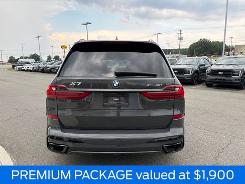 Used 2022 BMW X7 xDrive40i w/ M Sport Package AWD/4WD image 5