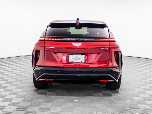 New 2026 Cadillac Lyriq Signature Sport w/ Nappa Leather Package AWD/4WD image 4