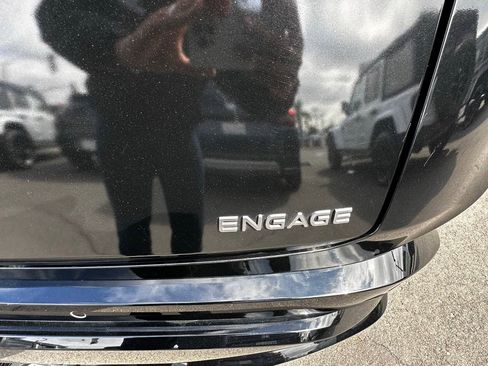 Used 2023 Nissan Ariya FWD image 5