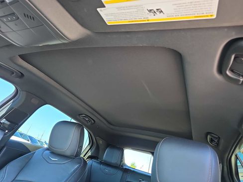 Used 2023 Cadillac XT4 Sport image 17