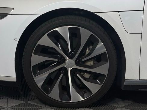 Used 2022 Lucid Air Grand Touring image 13