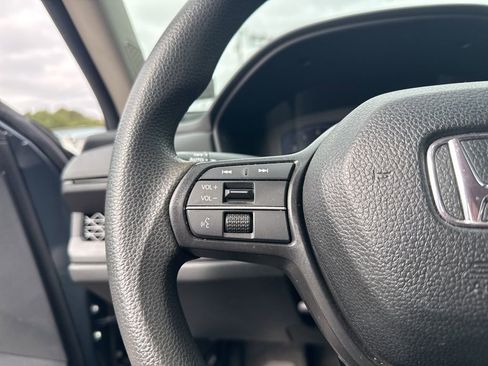 Used 2024 Honda Accord EX image 9