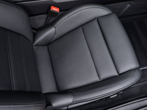 New 2026 Porsche 911 Carrera 4S image 39