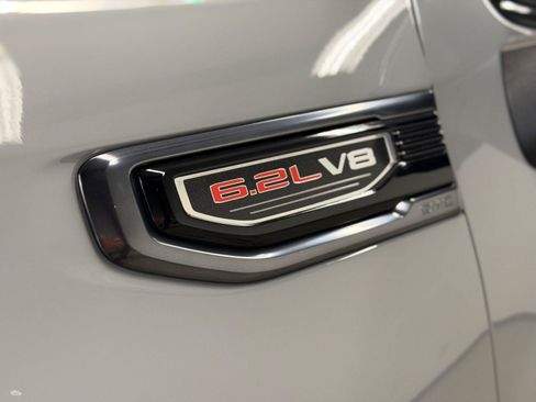 Used 2025 GMC Sierra 1500 AT4 w/ AT4 Premium Package AWD/4WD image 50
