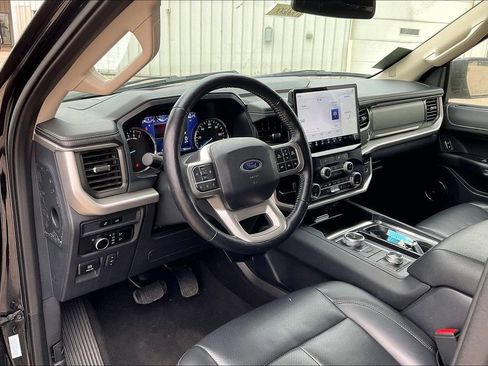 Certified 2024 Ford Expedition Max XLT AWD/4WD image 7
