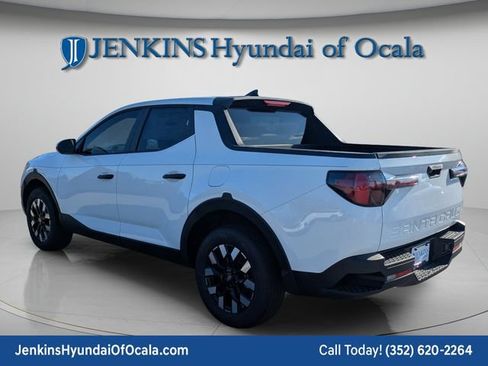 Used 2026 Hyundai Santa Cruz SE FWD image 5