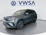 Certified 2022 Volkswagen Taos SE image 3