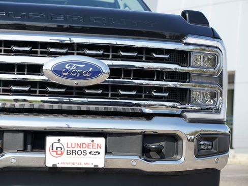 Used 2023 Ford F250 Lariat w/ Lariat Ultimate Package image 11