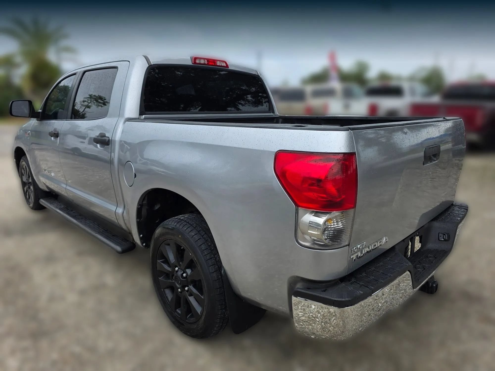 Used 2010 Toyota Tundra 2WD CrewMax w/ Tow Pkg image 7
