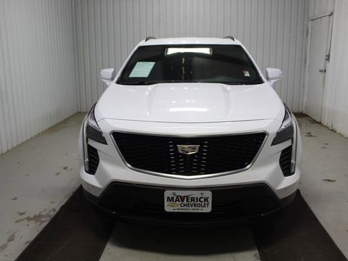 Used 2022 Cadillac XT4 Sport image 2