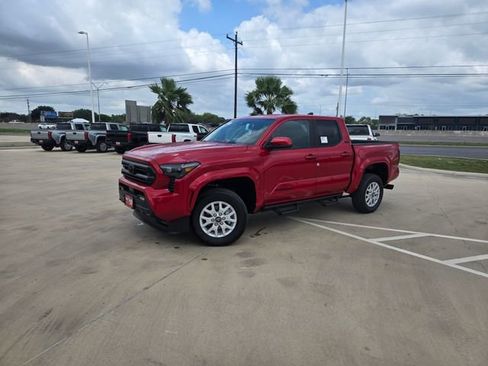 New 2026 Toyota Tacoma SR5 AWD/4WD image 3