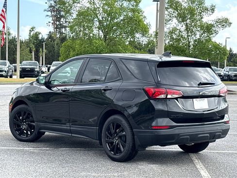 Used 2024 Chevrolet Equinox LS w/ LS Convenience Package image 23