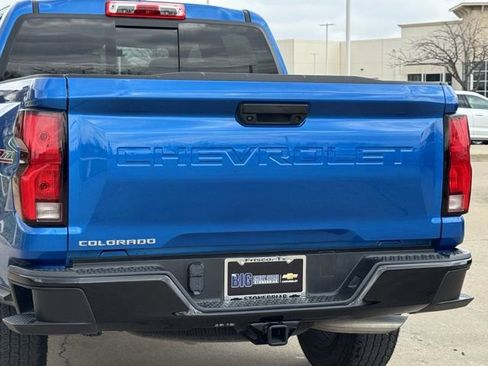 Used 2023 Chevrolet Colorado Z71 w/ Z71 Convenience Package 2 image 7