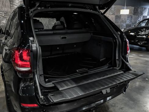 Used 2018 BMW X5 xDrive50i AWD/4WD image 58