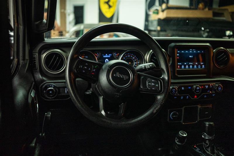 Used 2023 Jeep Wrangler Unlimited Sport AWD/4WD image 13