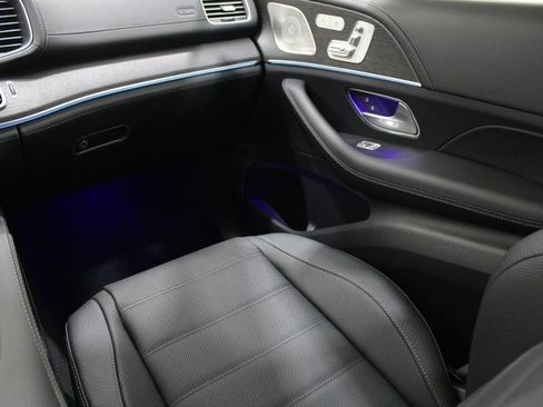 New 2025 Mercedes-Benz GLE 450 4MATIC image 9