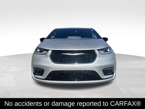 New 2026 Chrysler Pacifica Select FWD image 2