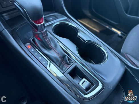 Certified 2022 Chevrolet Equinox RS w/ Infotainment Package image 21