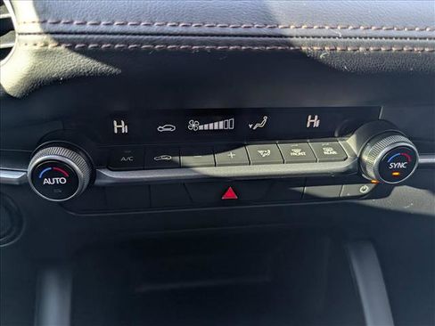 Used 2025 MAZDA MAZDA3 s Sport image 29