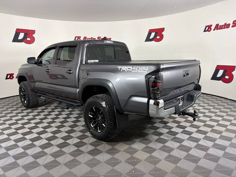 Used 2021 Toyota Tacoma TRD Off-Road AWD/4WD image 5
