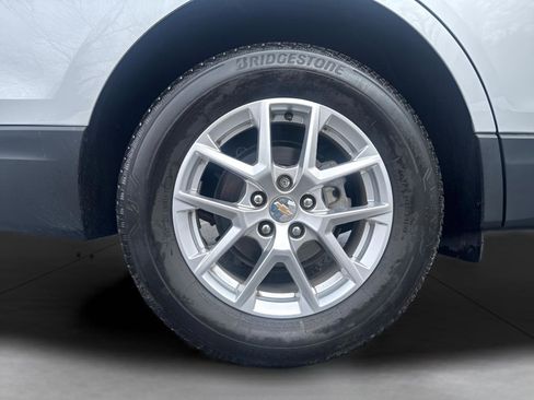 Used 2022 Chevrolet Equinox LT image 15