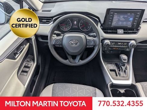 Certified 2021 Toyota RAV4 XLE FWD image 16
