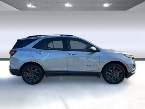 Certified 2023 Chevrolet Equinox RS FWD image 8