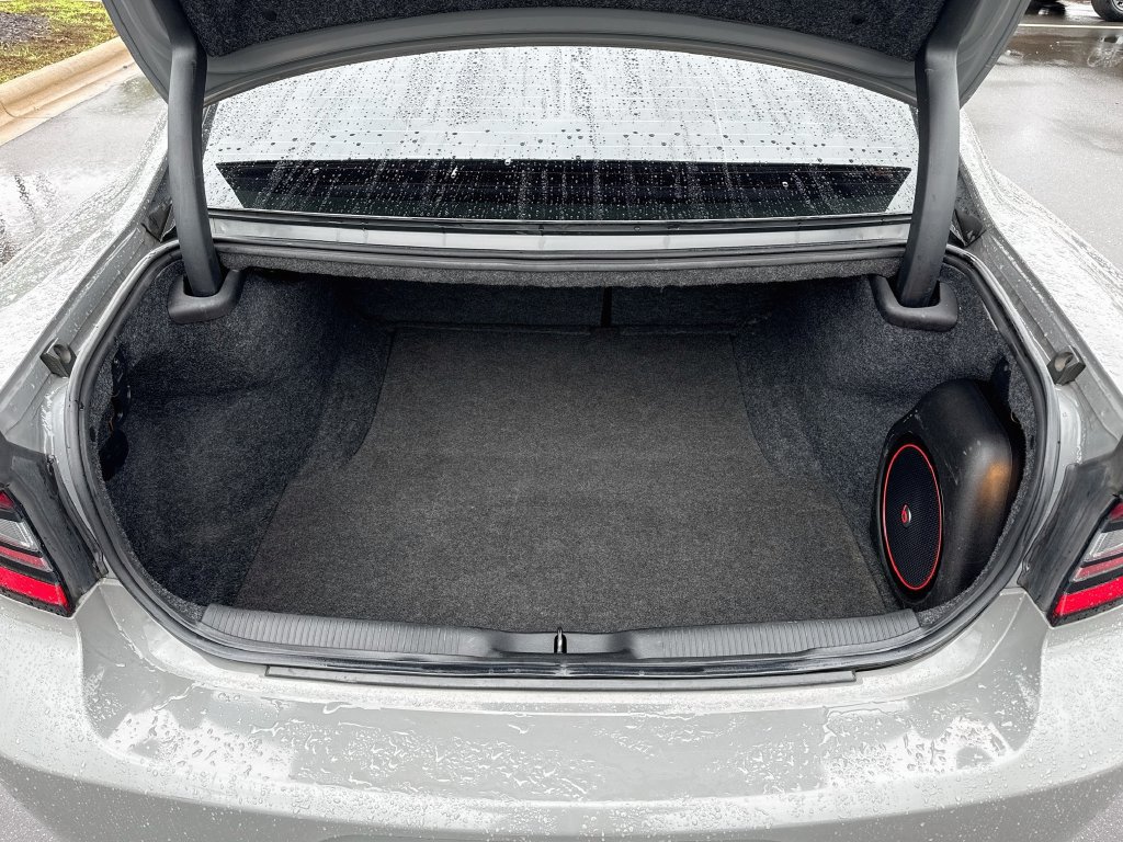 Used 2018 Dodge Charger R/T Scat Pack w/ Dynamics Package RWD image 32
