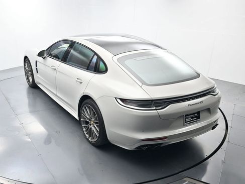 Certified 2023 Porsche Panamera 4S Executive AWD/4WD image 37