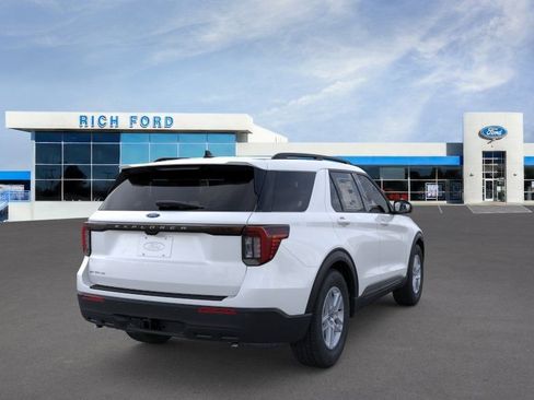 New 2026 Ford Explorer Active RWD image 14