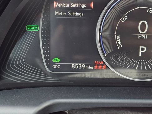 Used 2025 Lexus ES 300h w/ Premium Package FWD image 28