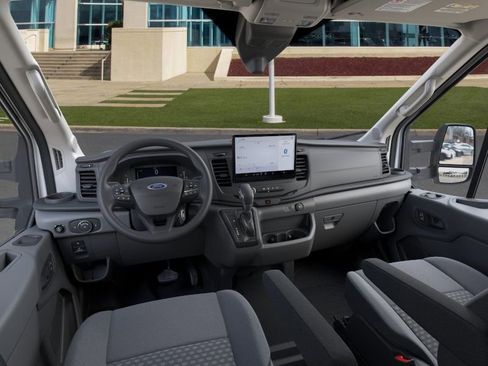 New 2026 Ford Transit 250 148 Medium Roof w/ Load Area Protection Package image 9