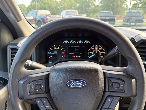 Used 2018 Ford F150 XL w/ Equipment Group 101A Mid RWD image 5